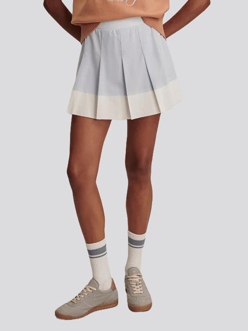 Chase Mid Rise 14.5 Inch Skort Xenon Blue