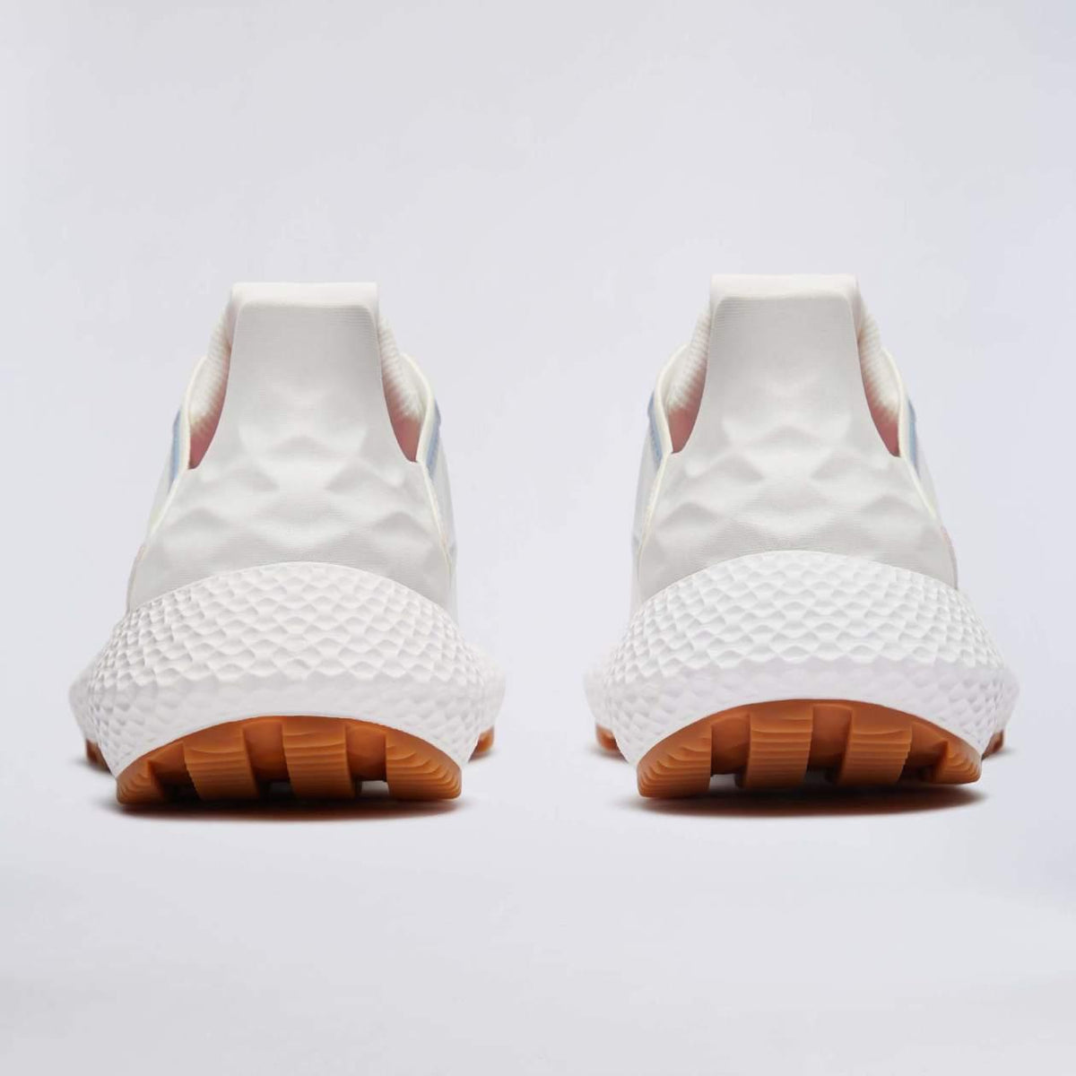 MG4x2 Skull And Tees Golf Cross Trainers Snow/Multi